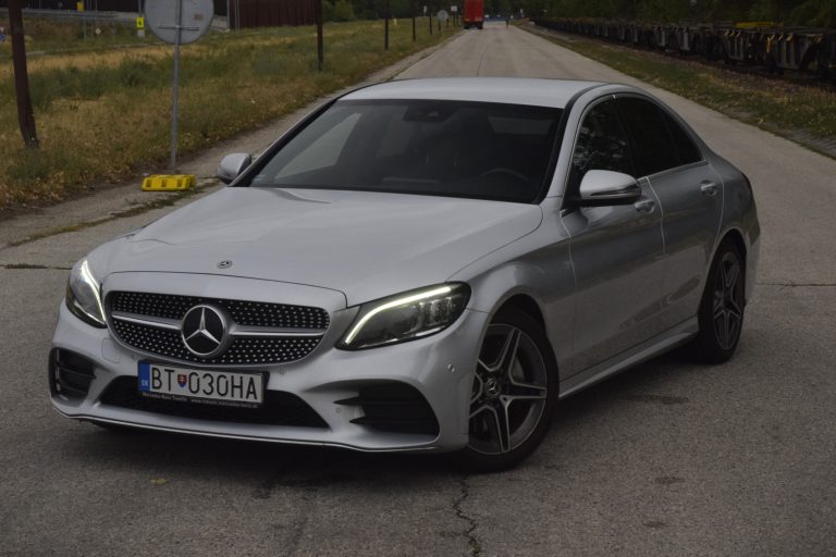 mercedes-benz-C300